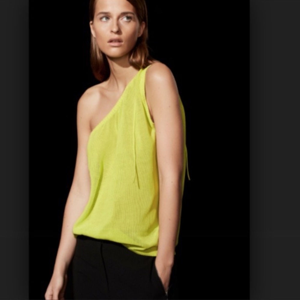 Aritzia blue One-Shoulder Top
